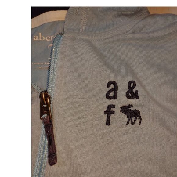 Abercrombie Kids Light Blue Hoodie - Size 5/6 - Pre-owned - Picture 4 of 5